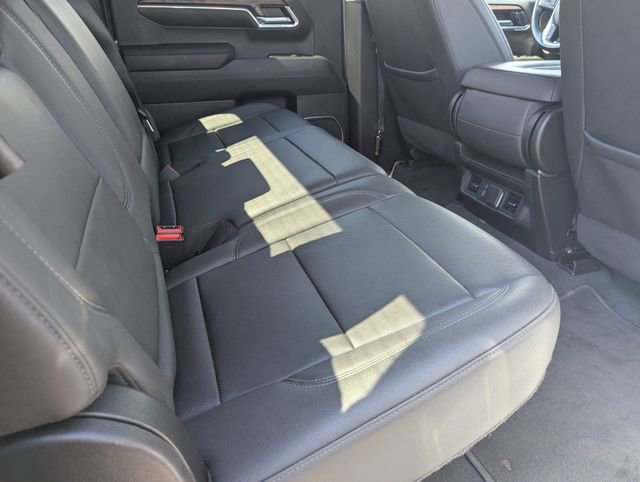 Used 2024 GMC Sierra 1500 SLT image 13