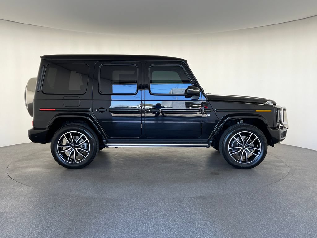 Used 2024 Mercedes-Benz G 550 image 2