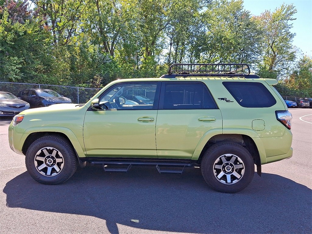Used 2023 Toyota 4Runner TRD Off-Road Premium image 4