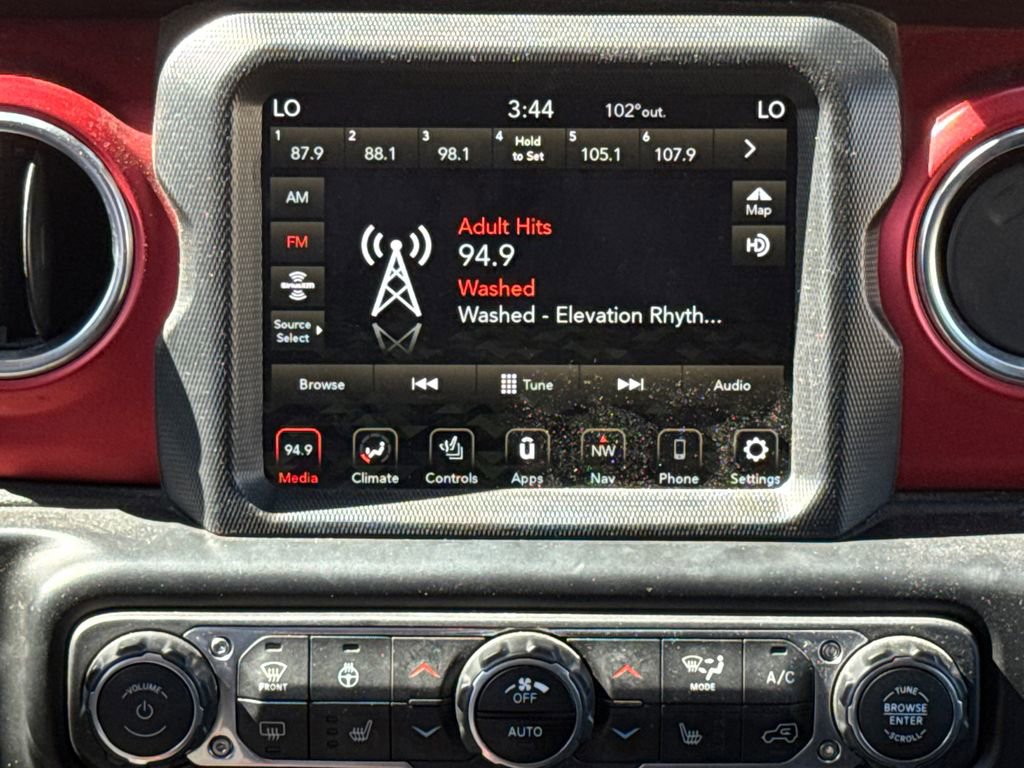 Used 2022 Jeep Wrangler Unlimited Rubicon w/ LED Lighting Group image 10