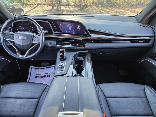 Used 2023 Cadillac Escalade ESV Premium Luxury image 13