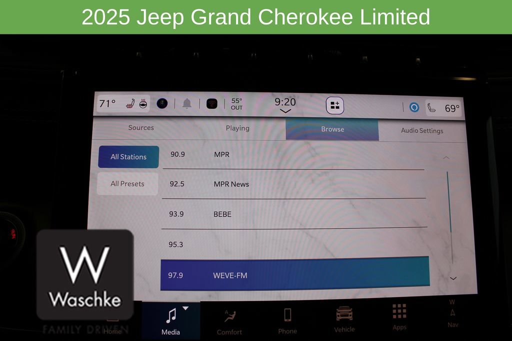 New 2025 Jeep Grand Cherokee Limited w/ Trailer Tow Package image 47