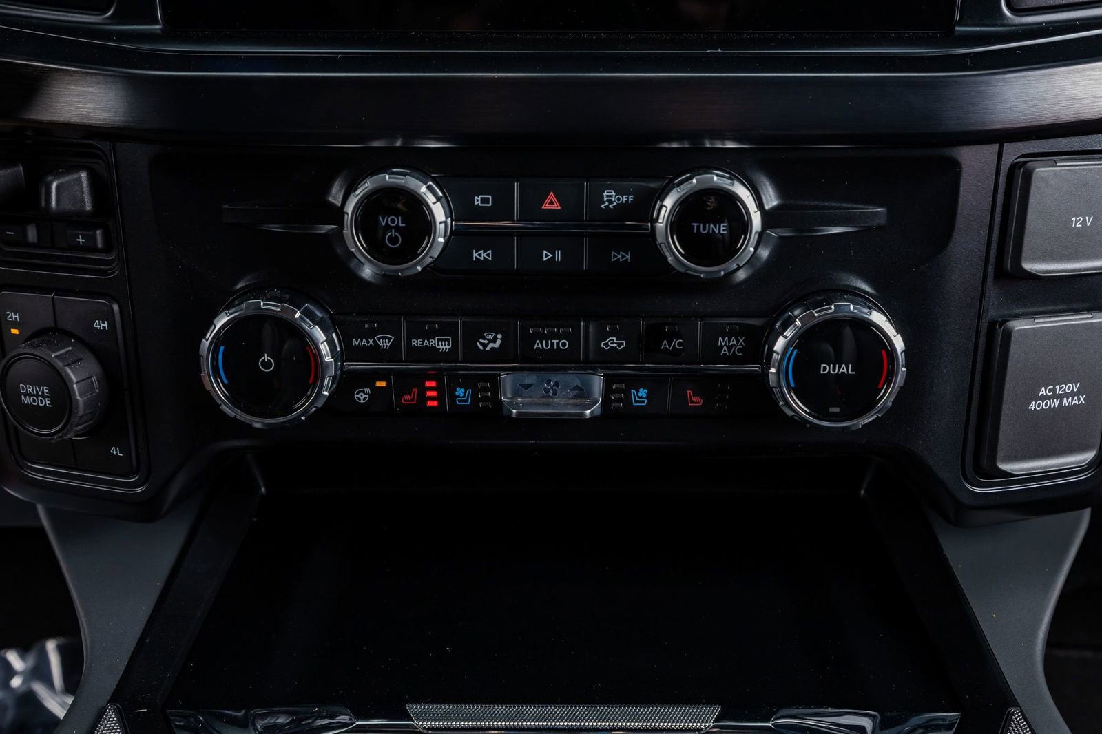 Used 2026 Ford F450 Lariat image 26