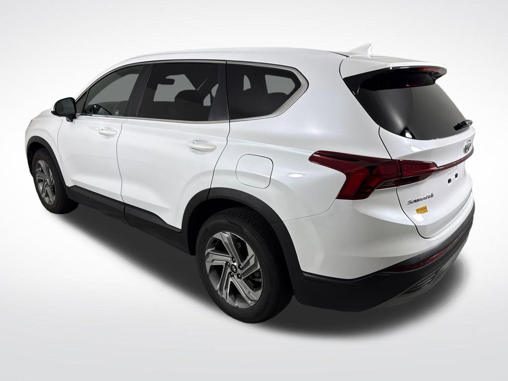 Used 2021 Hyundai Santa Fe SE FWD image 5
