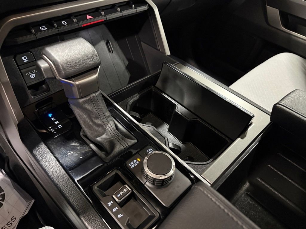 Used 2025 Toyota Sequoia SR5 image 32