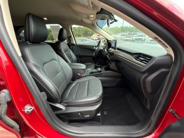Used 2020 Ford Escape Titanium AWD/4WD image 9