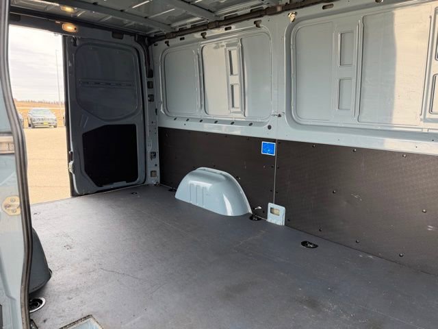 Used 2021 Mercedes-Benz Sprinter 1500 image 16