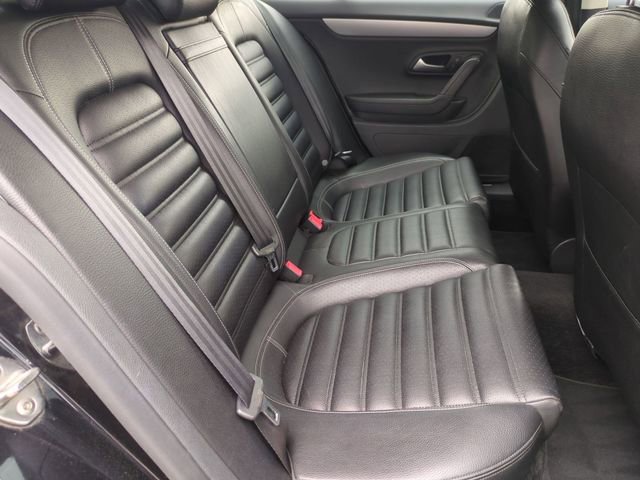 Used 2013 Volkswagen CC Sport FWD image 16