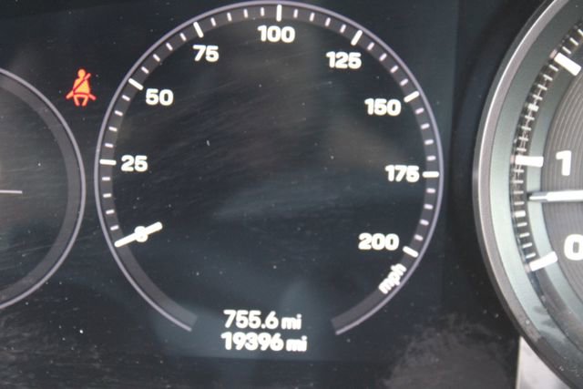 Used 2021 Porsche 911 Carrera 4S AWD/4WD image 15