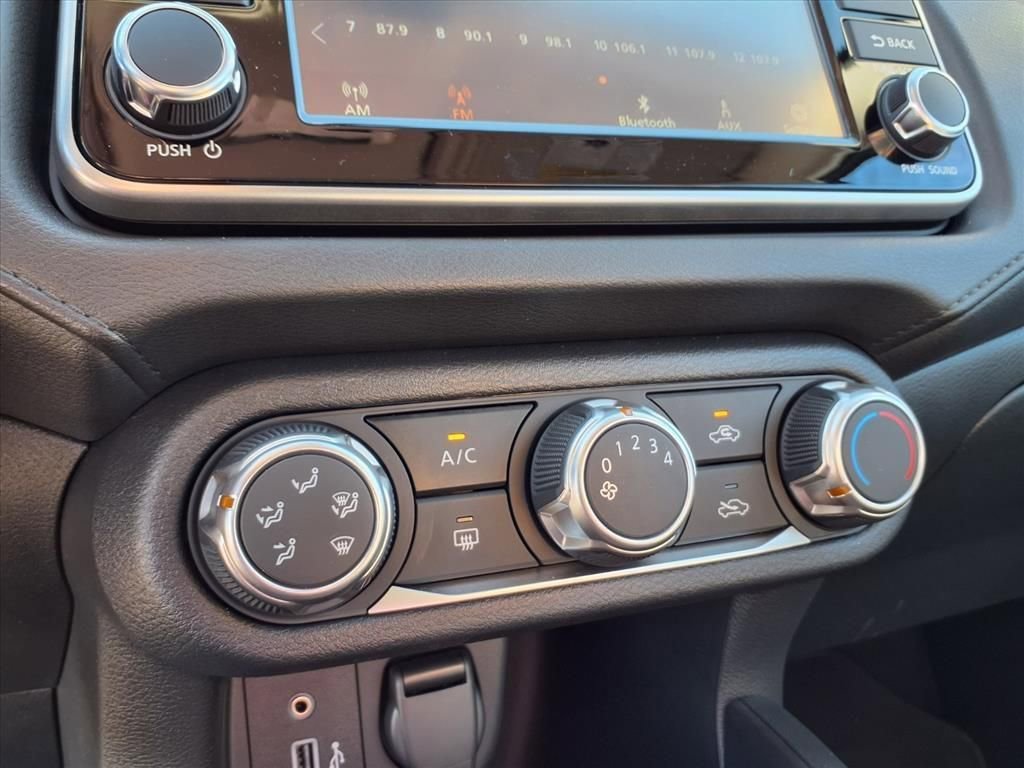 Certified 2025 Nissan Versa S w/ Trunk Package image 7