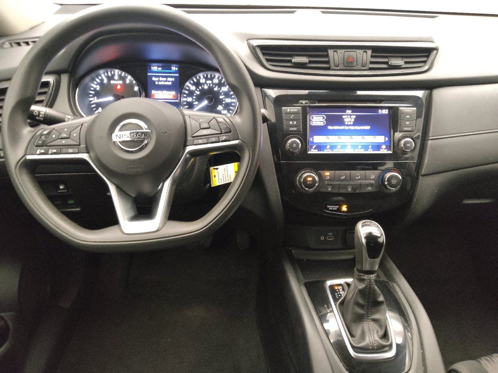 Used 2020 Nissan Rogue S FWD image 22