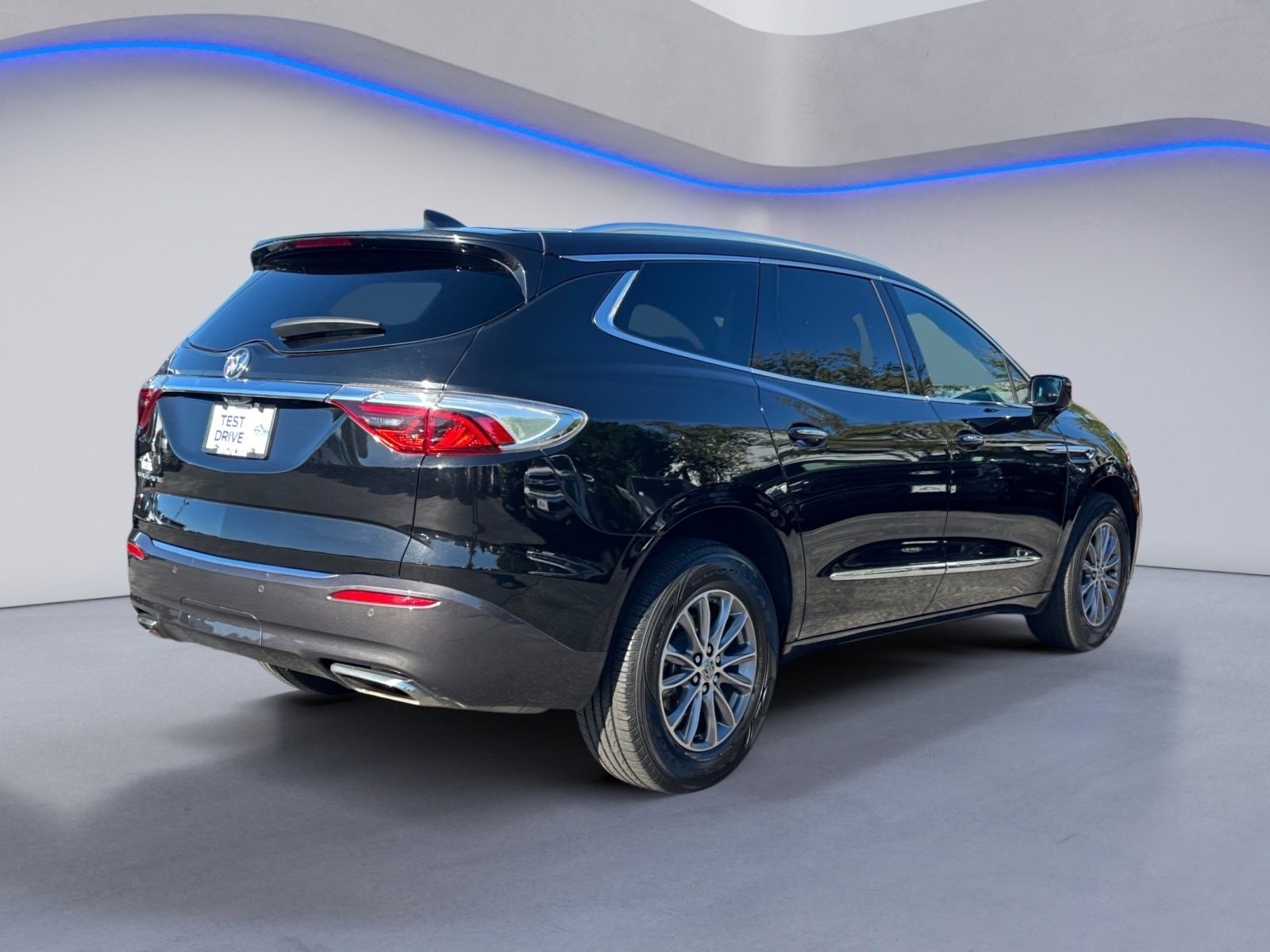 Used 2024 Buick Enclave Premium image 11