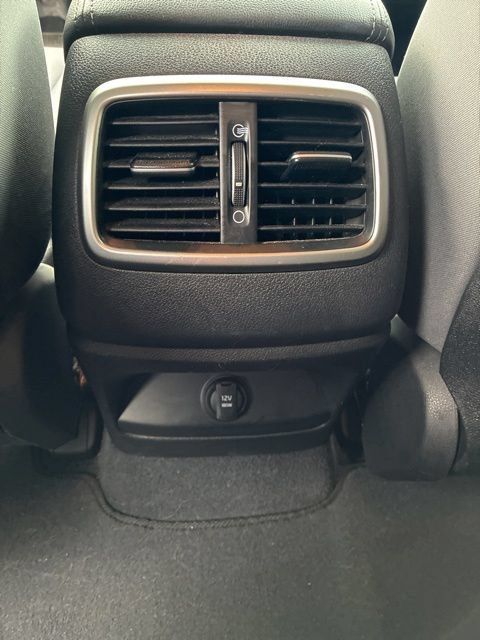 Used 2019 Kia Sorento L FWD image 12
