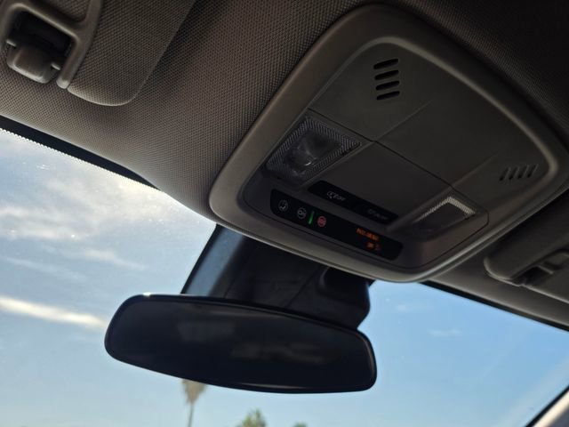 Used 2024 Chevrolet Malibu LS image 33