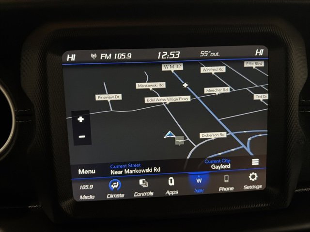 Used 2020 Jeep Wrangler Unlimited Sahara image 34