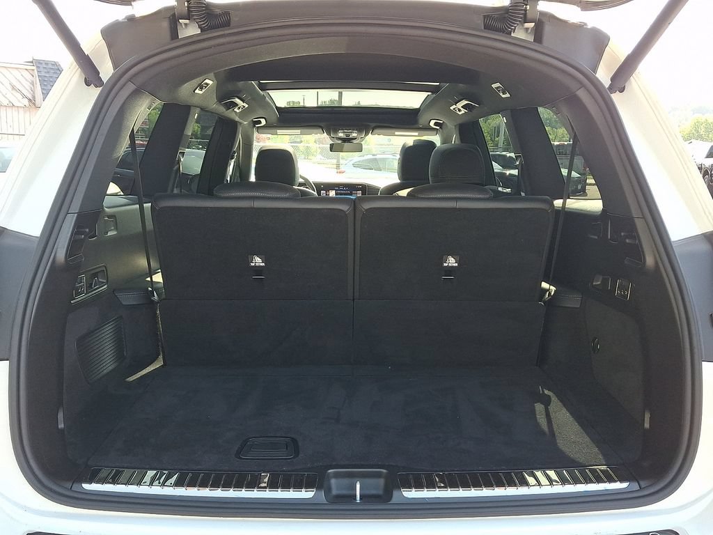Used 2024 Mercedes-Benz GLS 450 4MATIC image 29