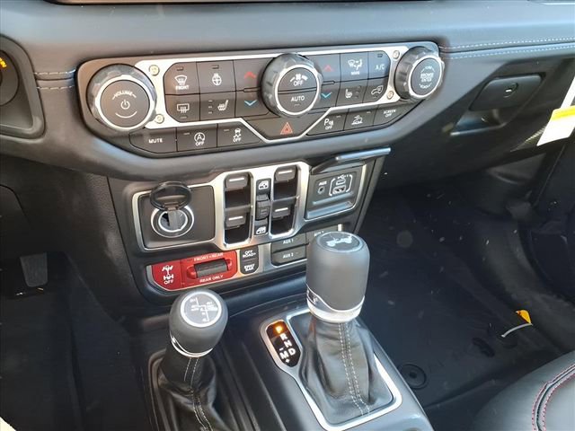 New 2026 Jeep Wrangler Unlimited Rubicon image 17