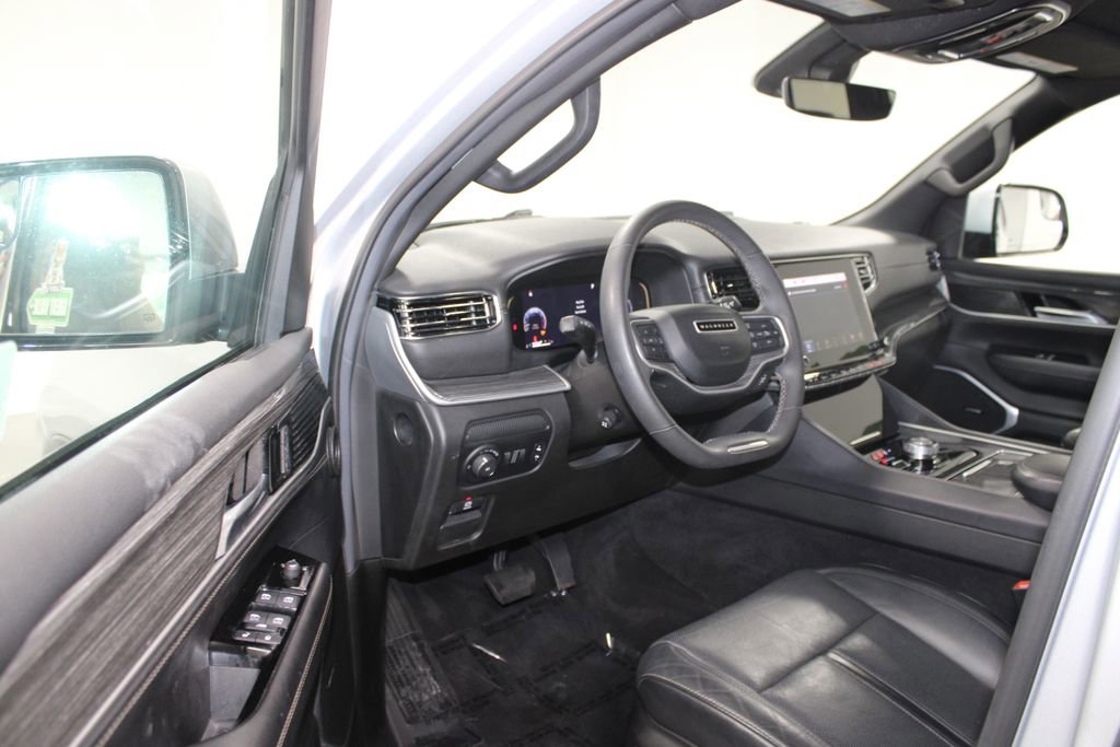 Used 2022 Jeep Wagoneer Series II image 22