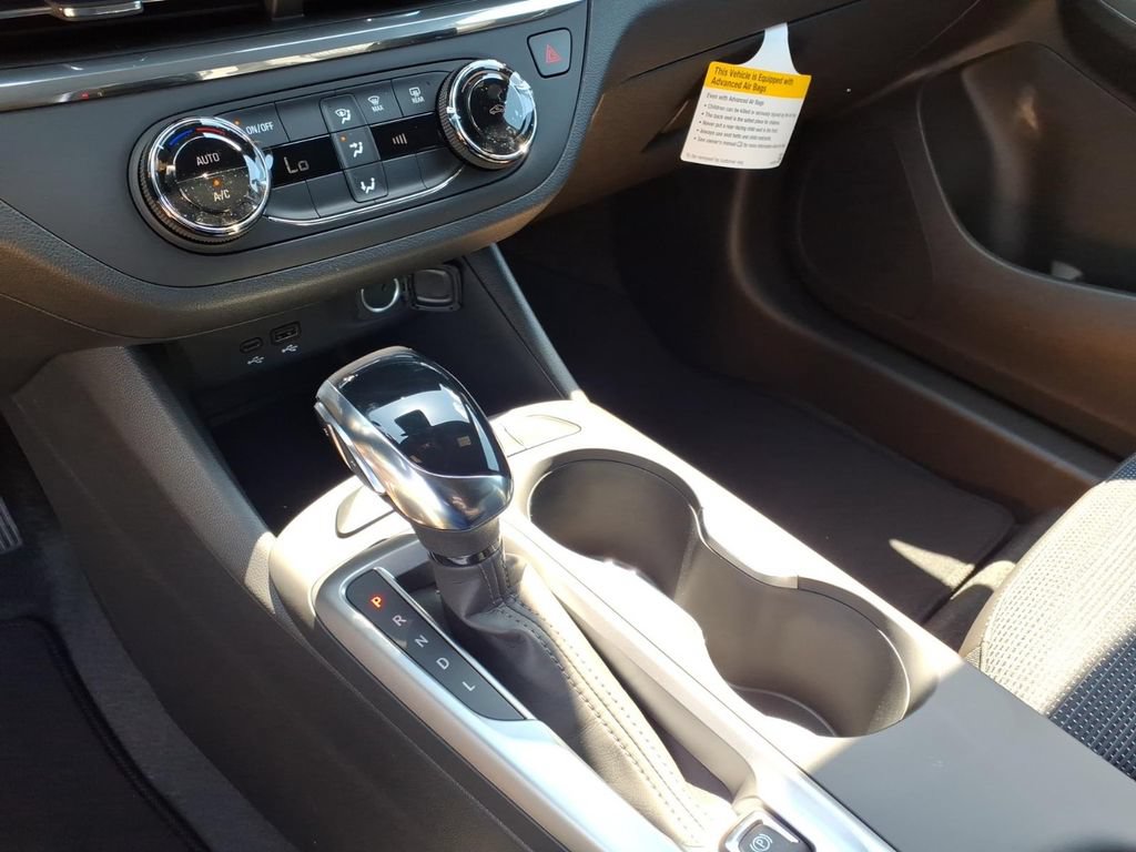 New 2026 Buick Envista Preferred FWD image 18