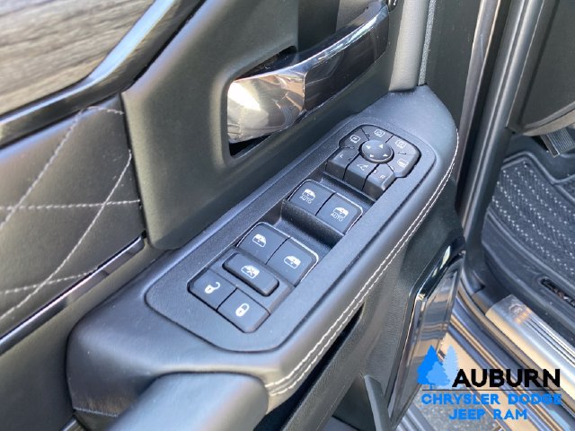 Used 2026 RAM 2500 Limited AWD/4WD image 10
