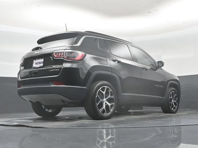 Used 2024 Jeep Compass Limited AWD/4WD image 47
