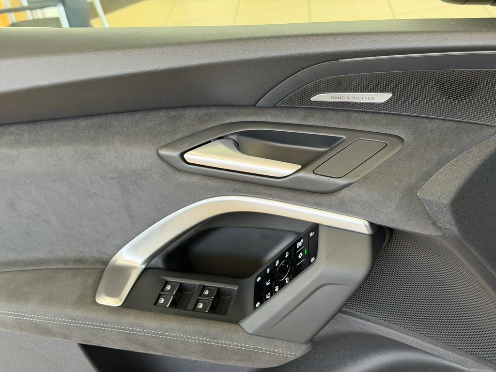 New 2026 Audi SQ5 Premium Plus AWD/4WD image 31