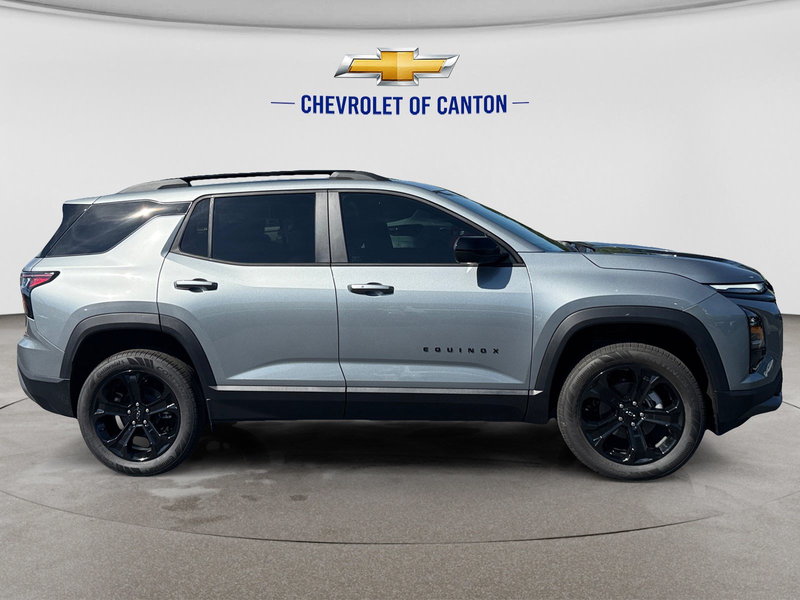 New 2026 Chevrolet Equinox LT w/ Convenience Package II FWD image 4