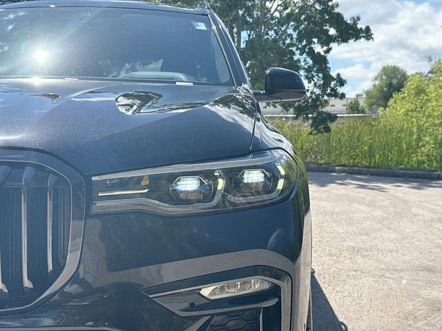 Used 2021 BMW X7 M50i w/ Executive Package AWD/4WD image 9