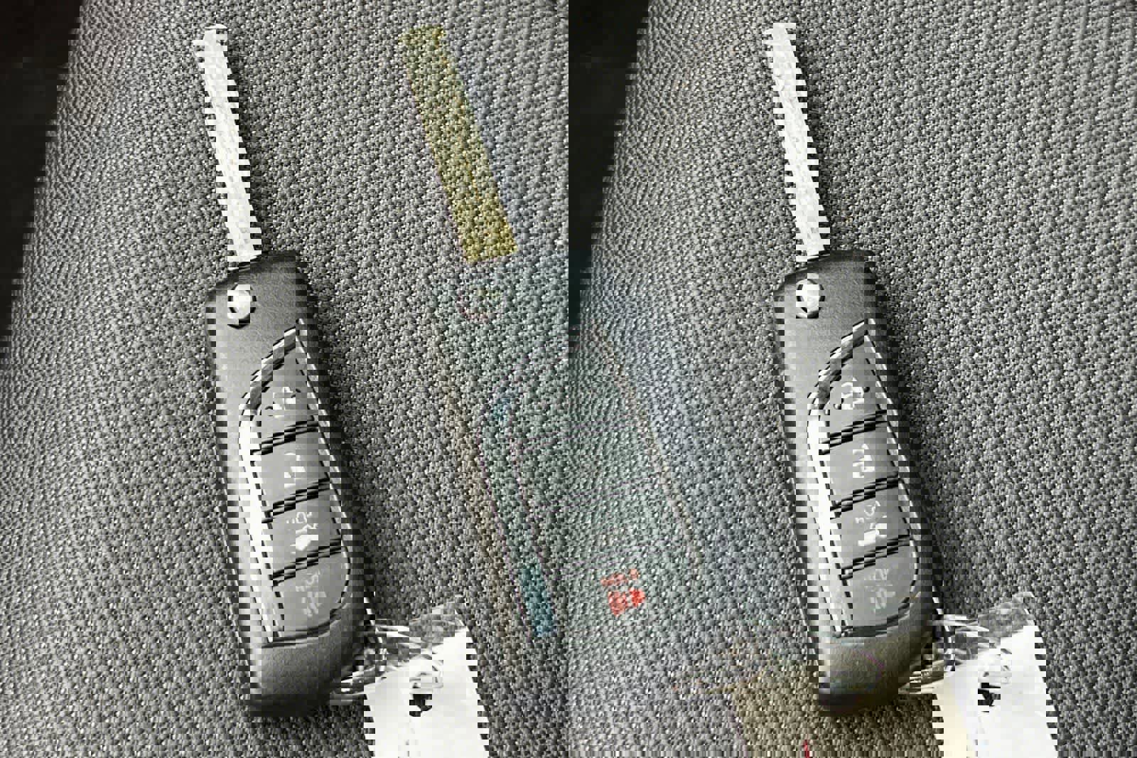 Used 2020 Toyota Corolla LE image 26