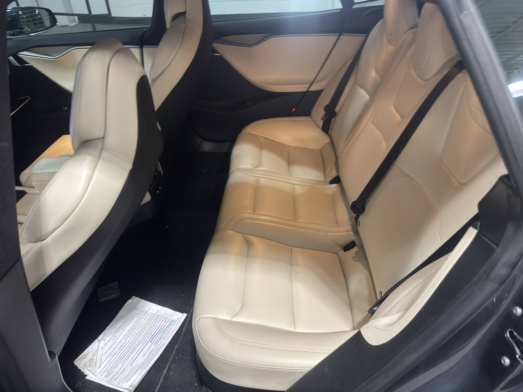 Used 2020 Tesla Model S Long Range Plus image 9
