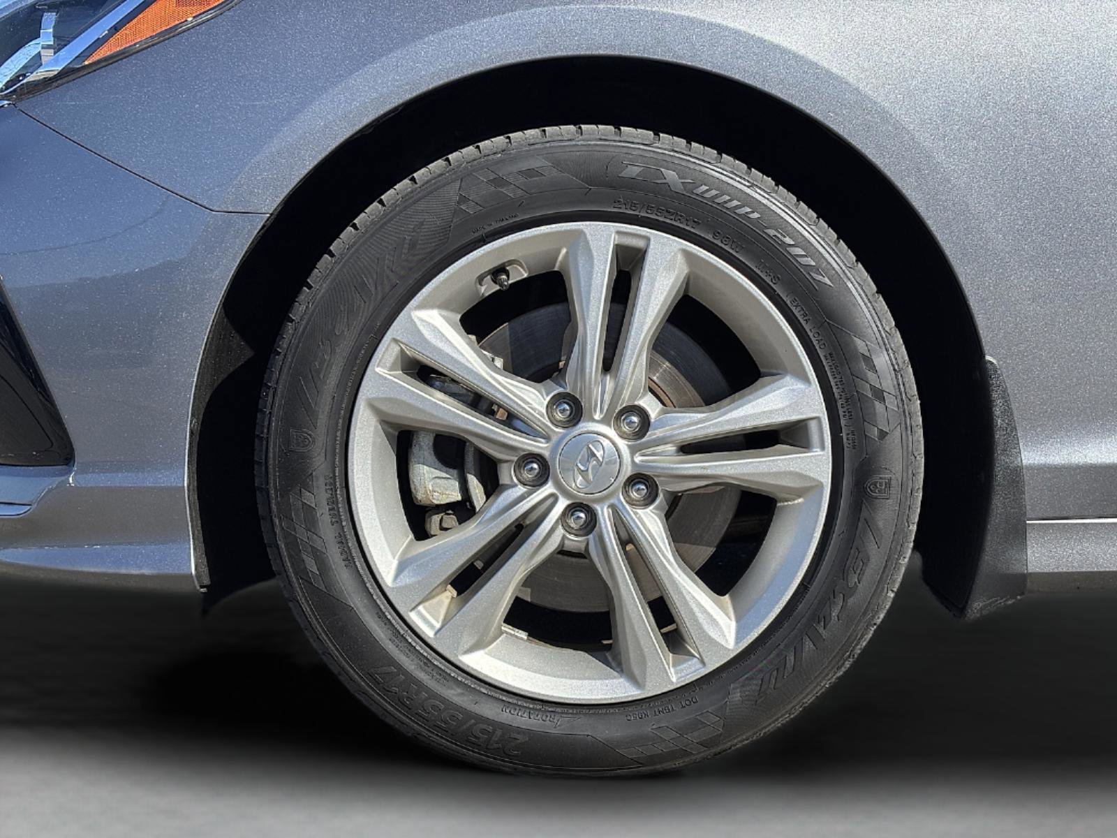 Used 2019 Hyundai Sonata SEL w/ Tech Package 02 FWD image 11