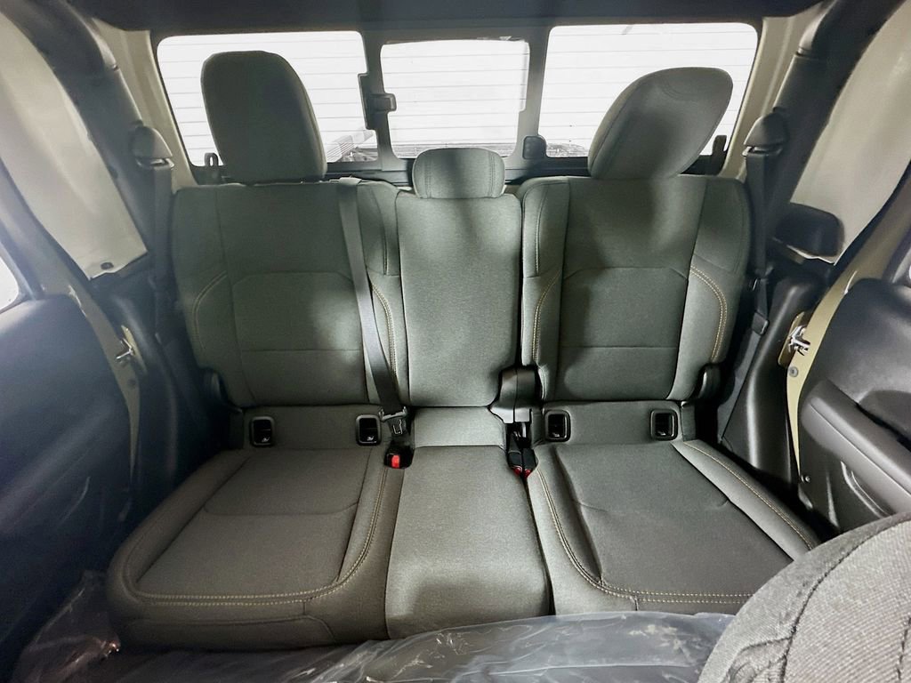 New 2026 Jeep Gladiator Sport image 10