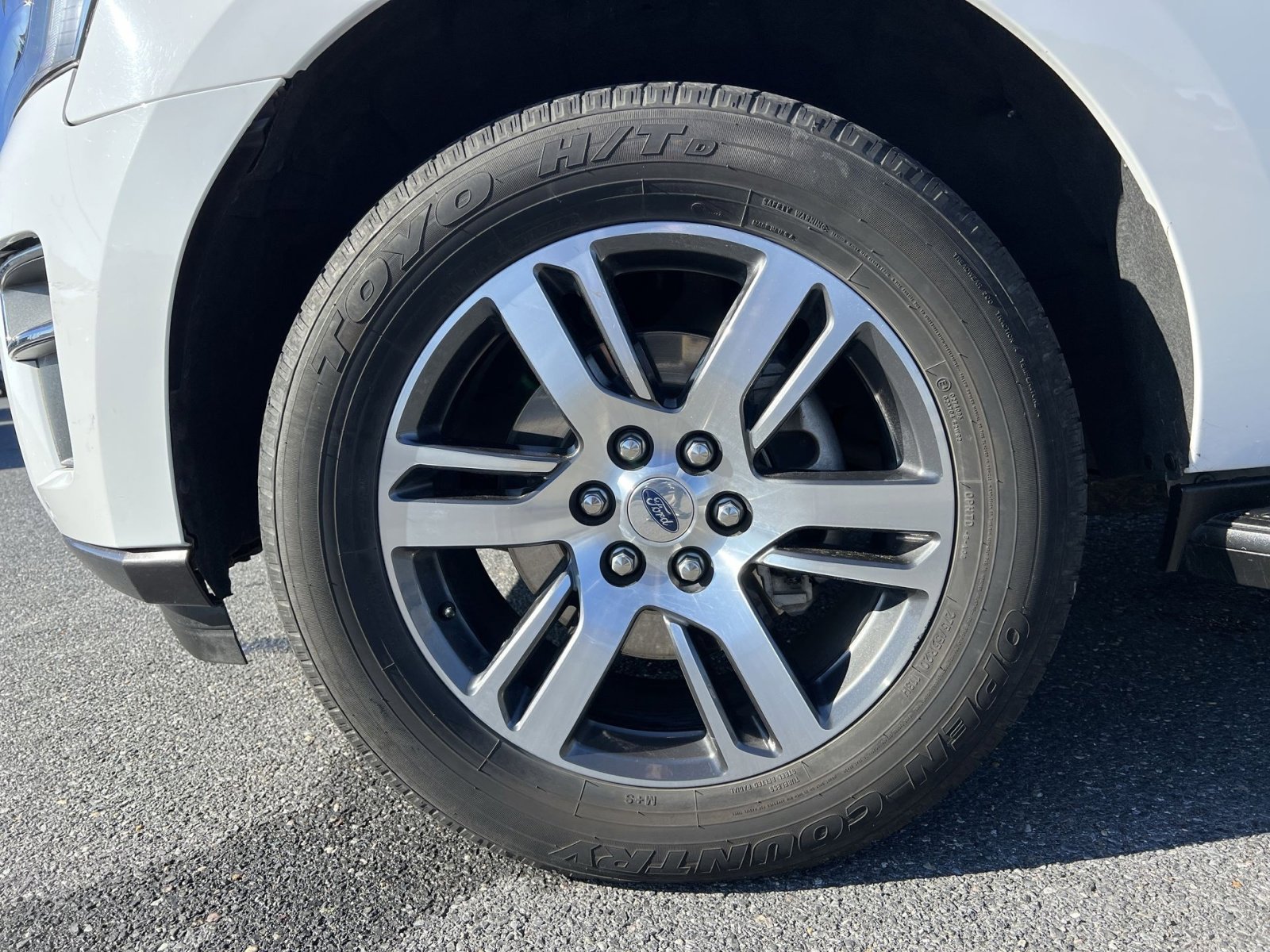 Used 2024 Ford Expedition Max Limited image 12