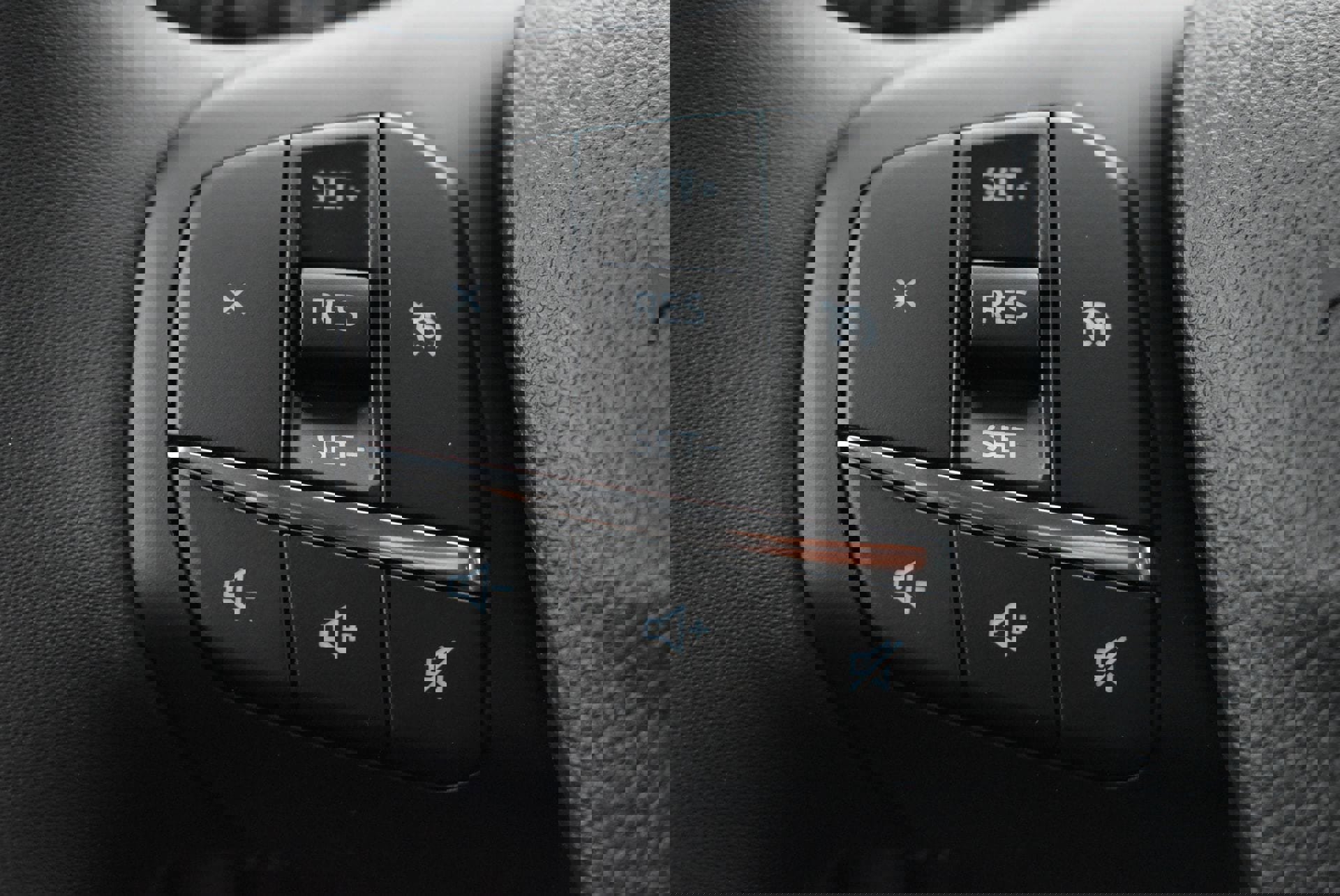 New 2025 Ford Maverick XLT w/ Equipment Group 301A image 20