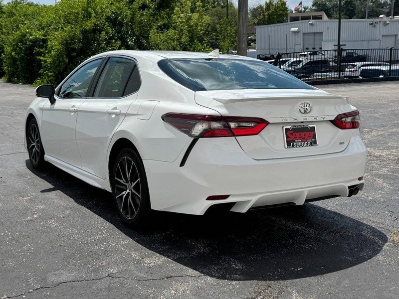 Certified 2023 Toyota Camry SE image 4