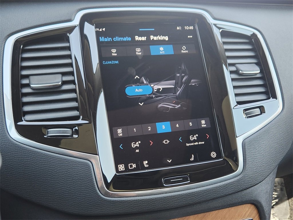 Used 2023 Volvo XC90 T8 Plus w/ Protection Package Premier image 15