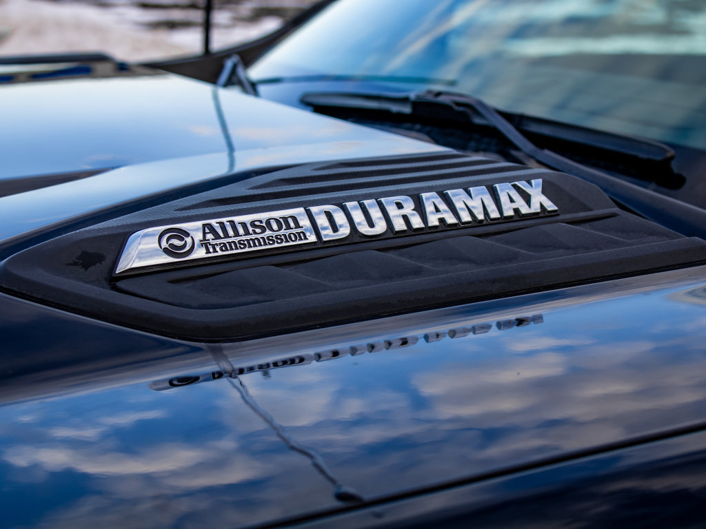 Used 2023 Chevrolet Silverado 2500 LTZ image 7