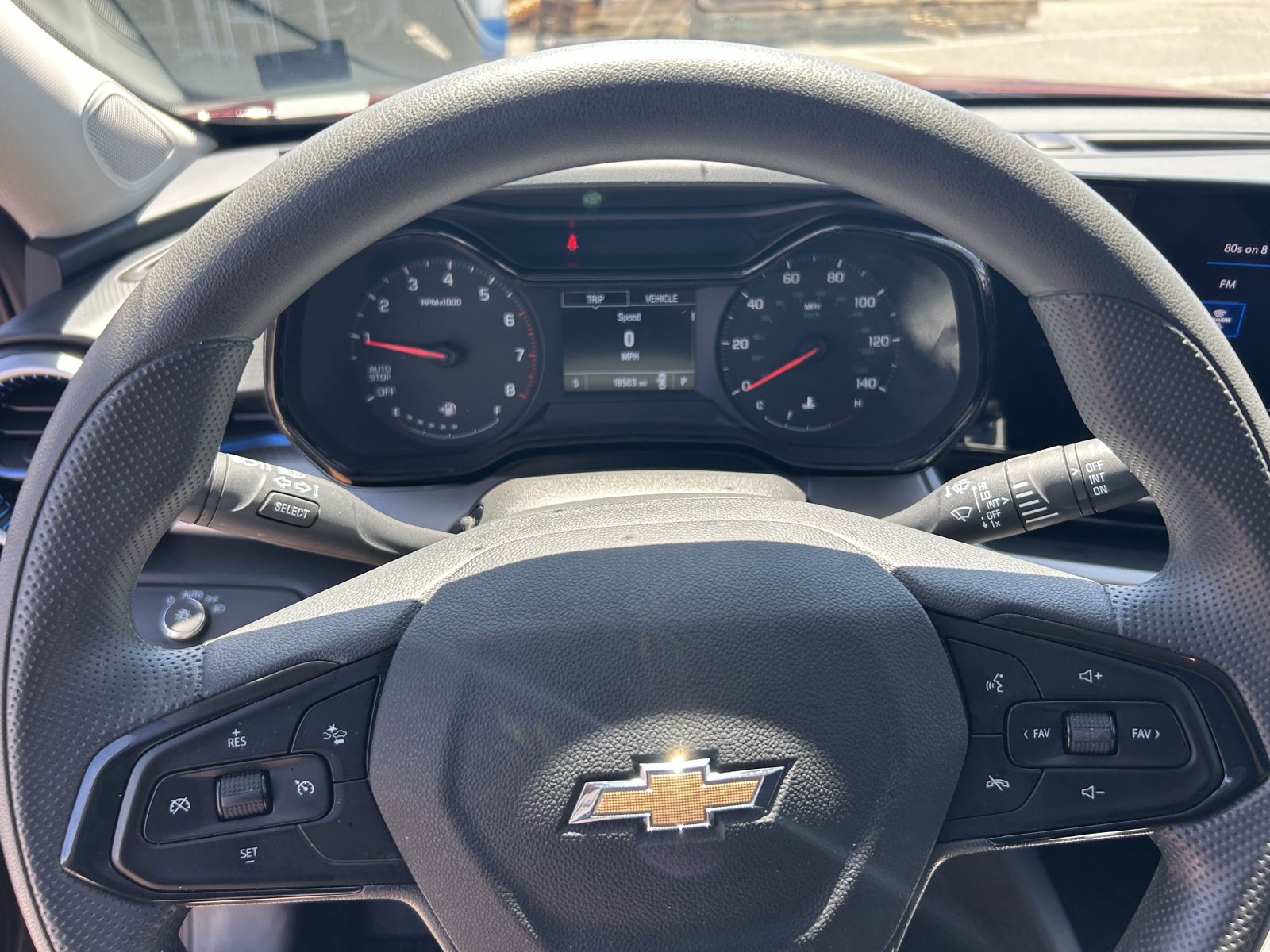 Used 2025 Chevrolet Trax LS w/ LS Convenience Package image 13