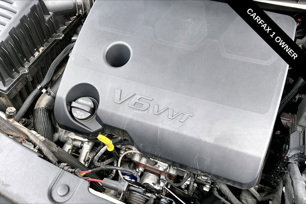 Used 2022 Chevrolet Traverse LS FWD image 30