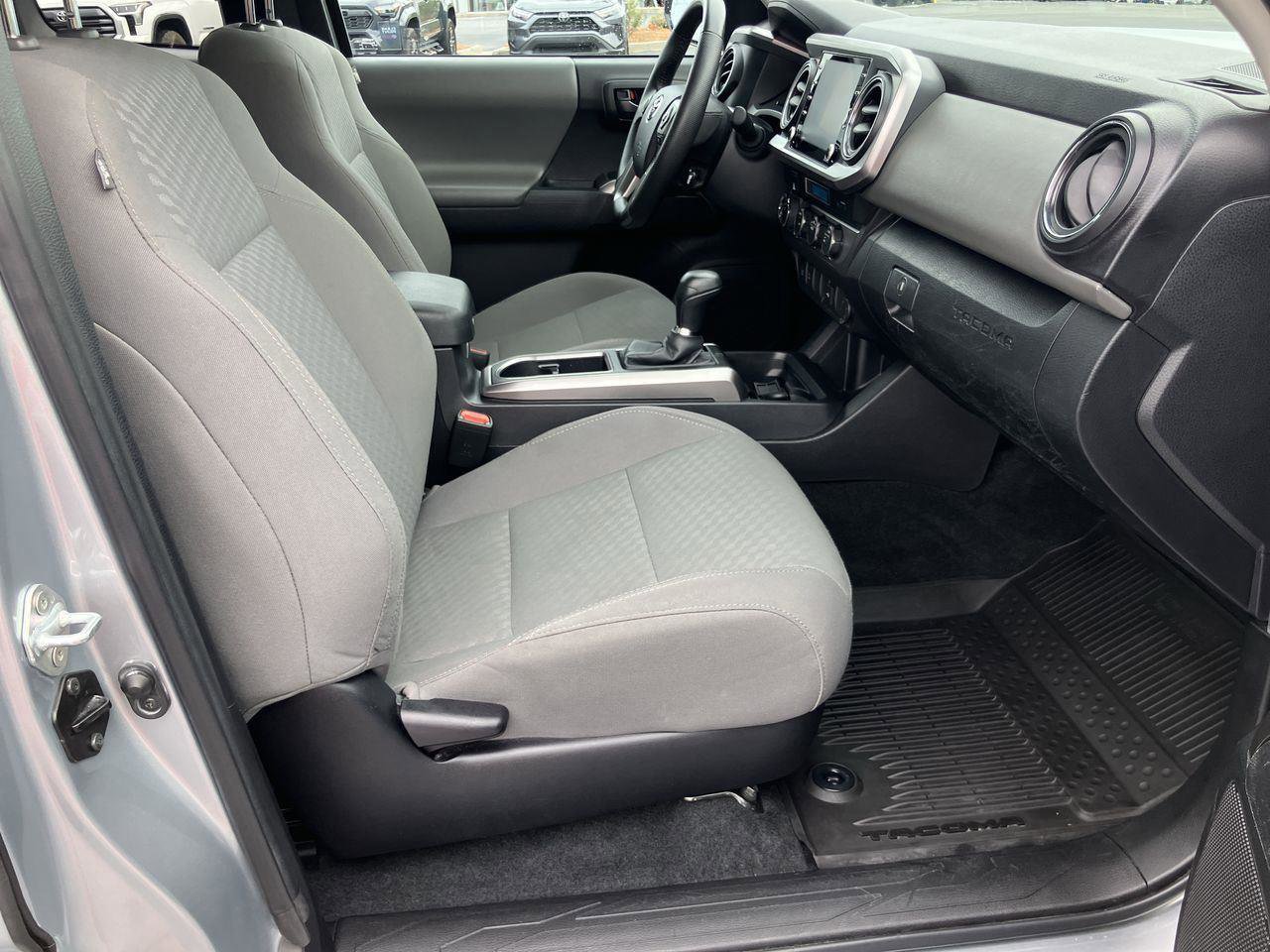 Certified 2023 Toyota Tacoma SR5 w/ Technology Package AWD/4WD image 32