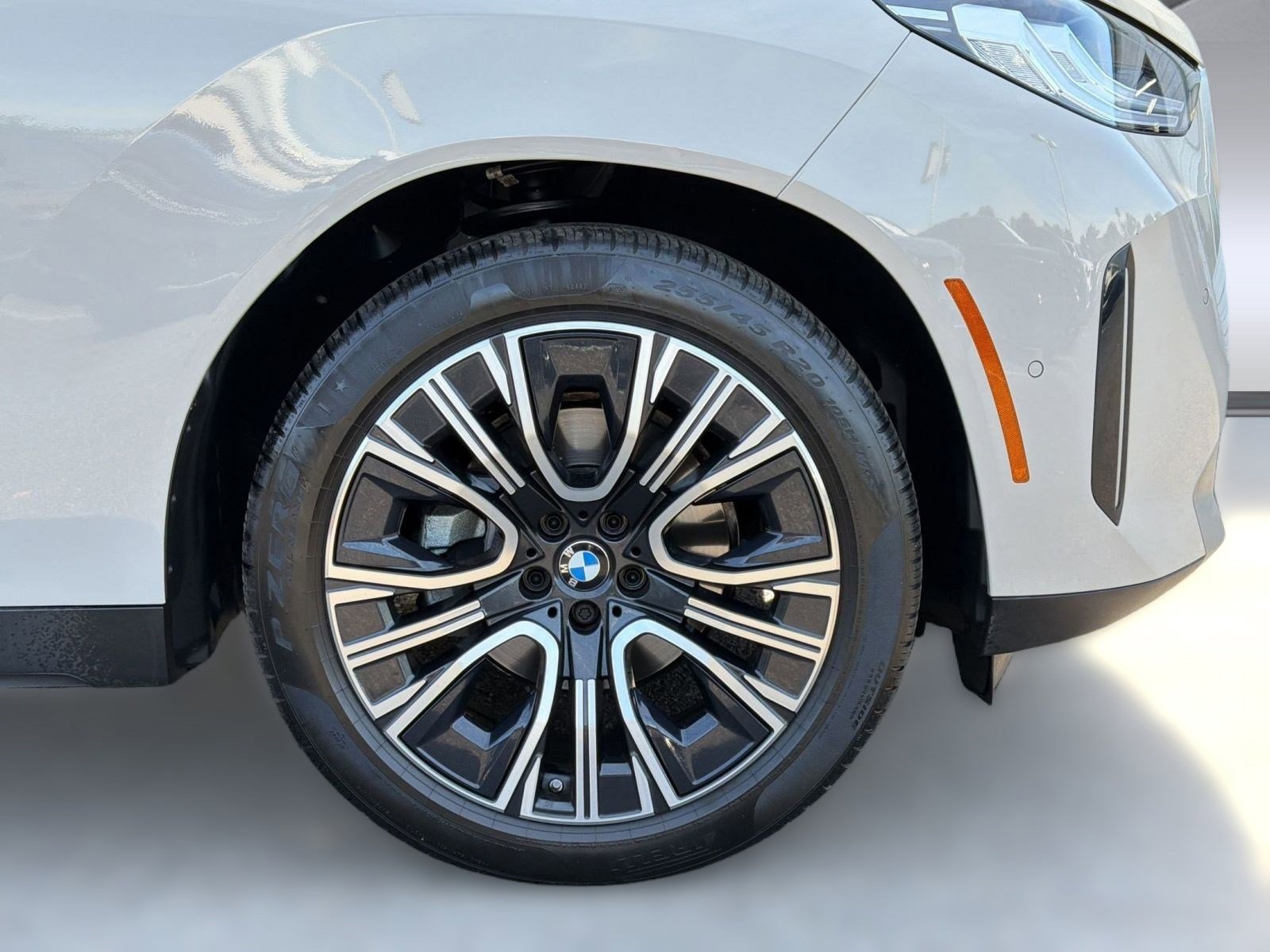 Used 2025 BMW X3 xDrive30i w/ Premium Package AWD/4WD image 12