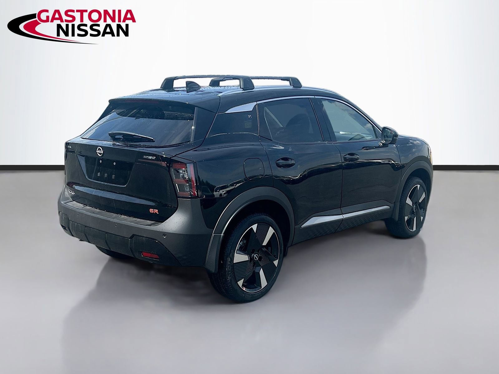 Used 2026 Nissan Kicks SR FWD image 9