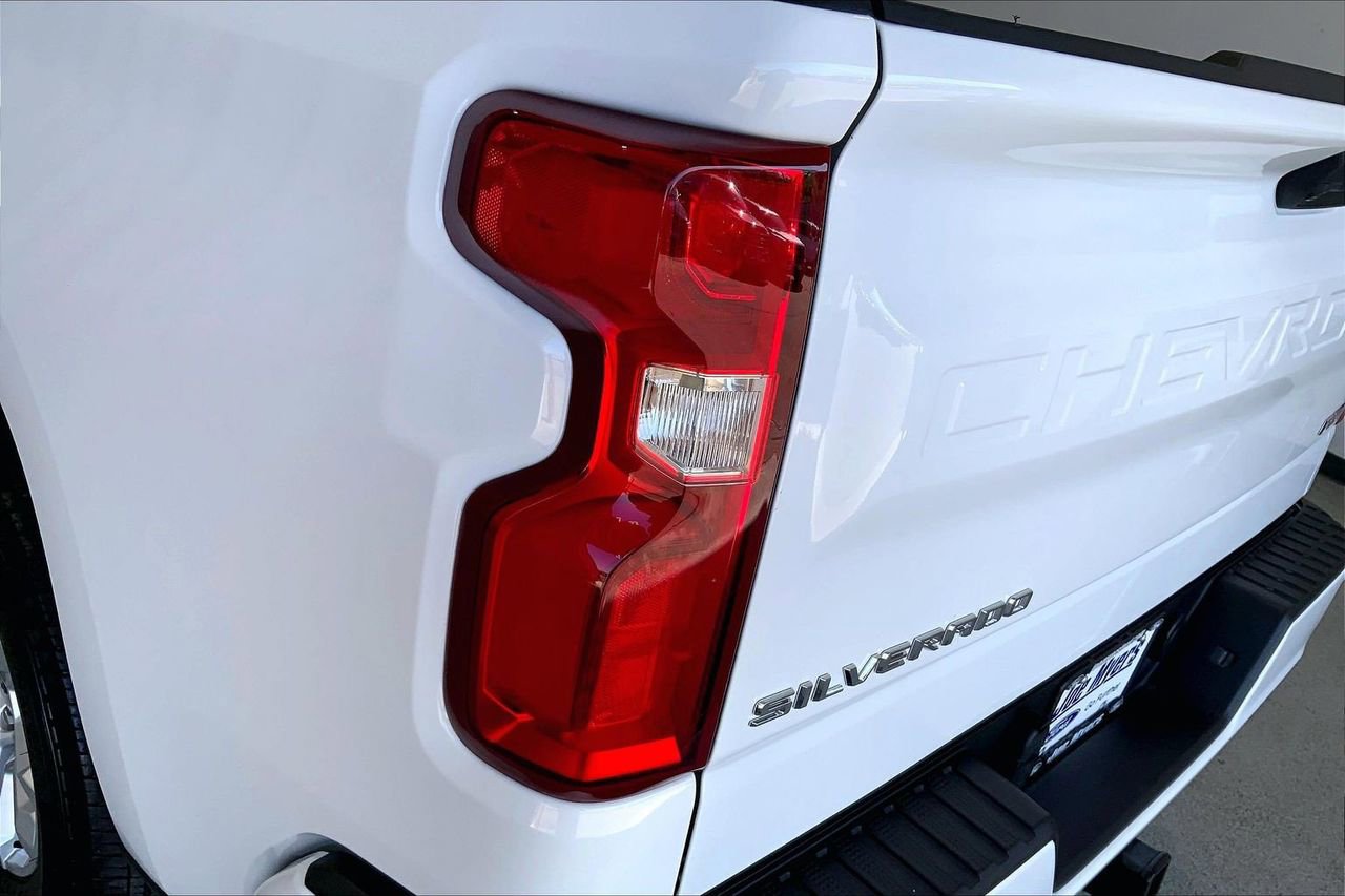 Used 2026 Chevrolet Silverado 1500 RST image 29