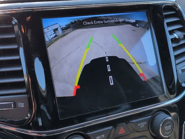 Used 2020 Jeep Grand Cherokee Laredo w/ Quick Order Package 2BN North AWD/4WD image 30