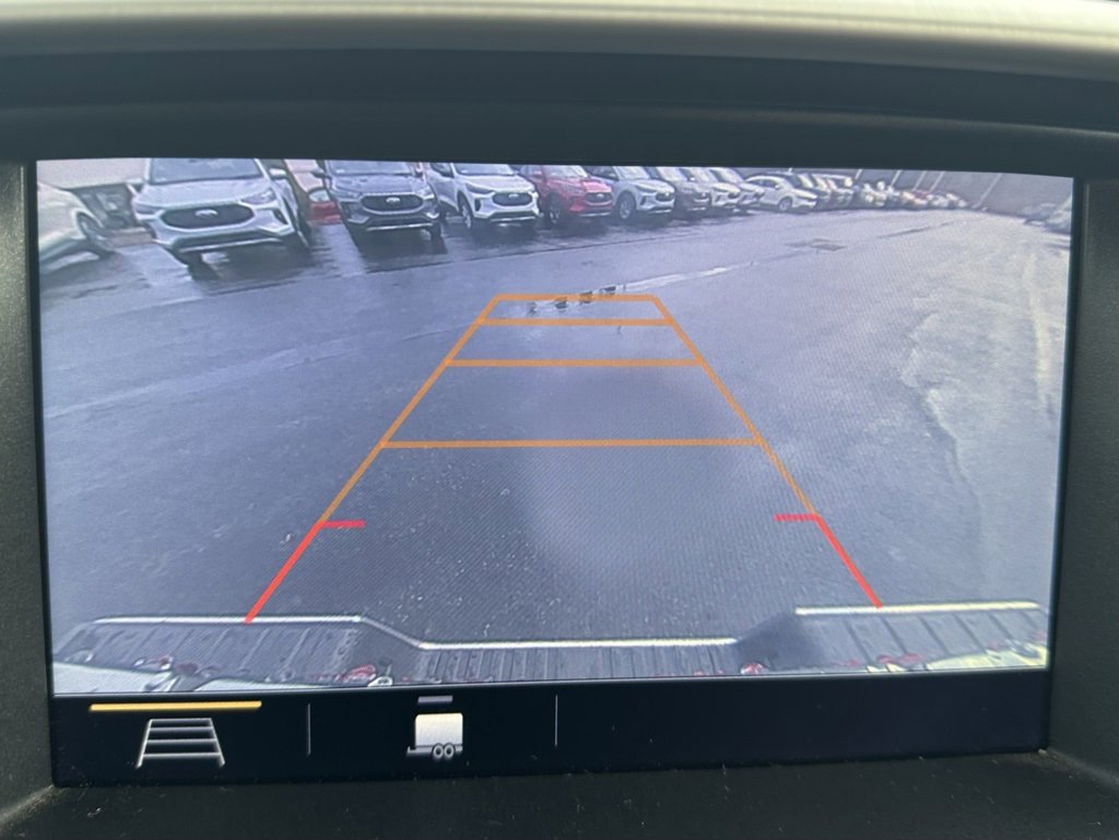 Used 2019 GMC Canyon SLE w/ Driver Alert Package image 28