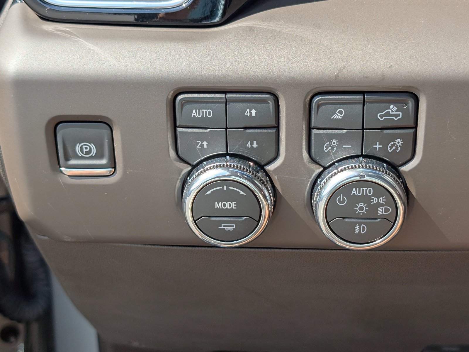 Used 2026 GMC Sierra 1500 Denali AWD/4WD image 23