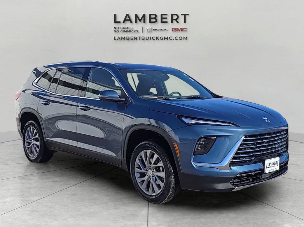 Used 2025 Buick Enclave Preferred image 7