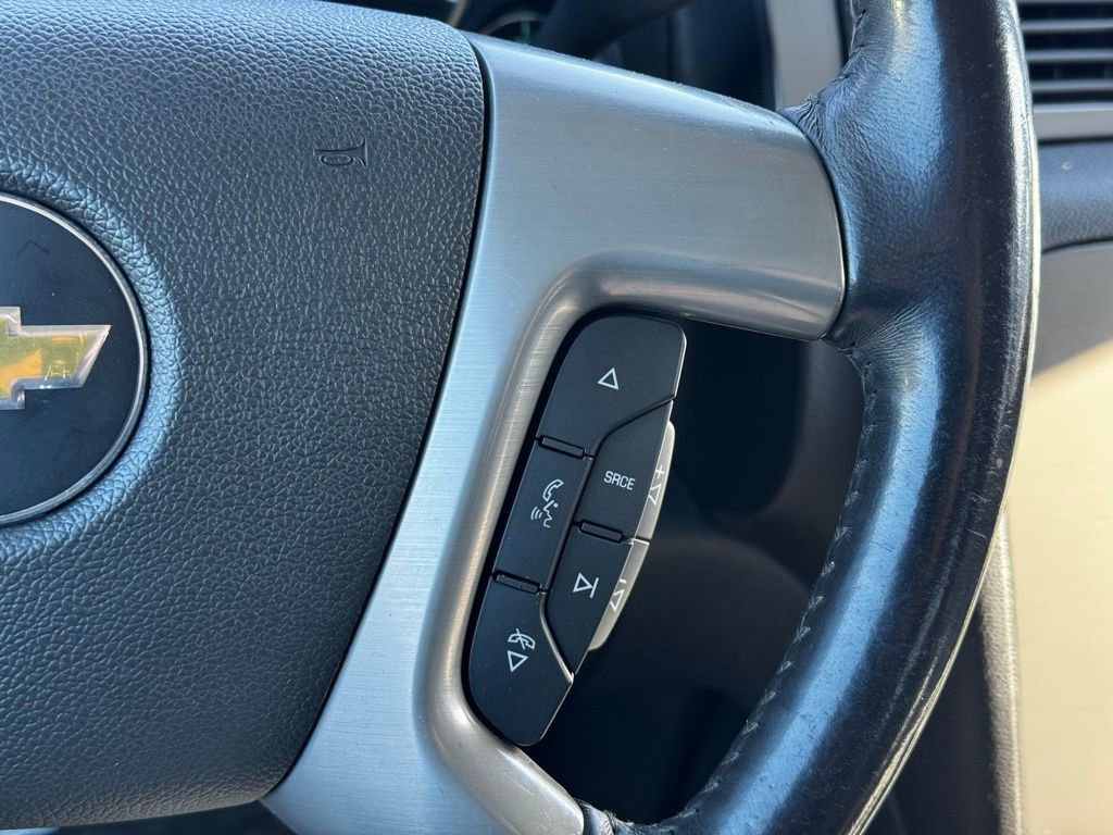 Used 2012 Chevrolet Avalanche LT image 24