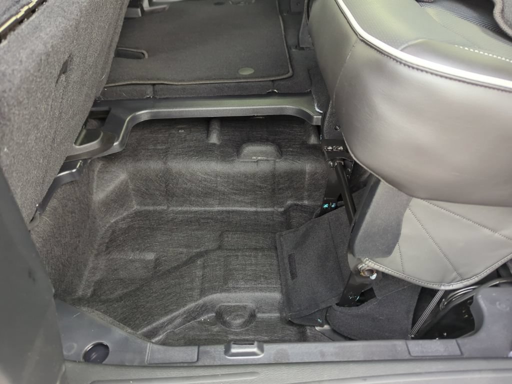New 2027 Chrysler Pacifica Limited AWD/4WD image 39