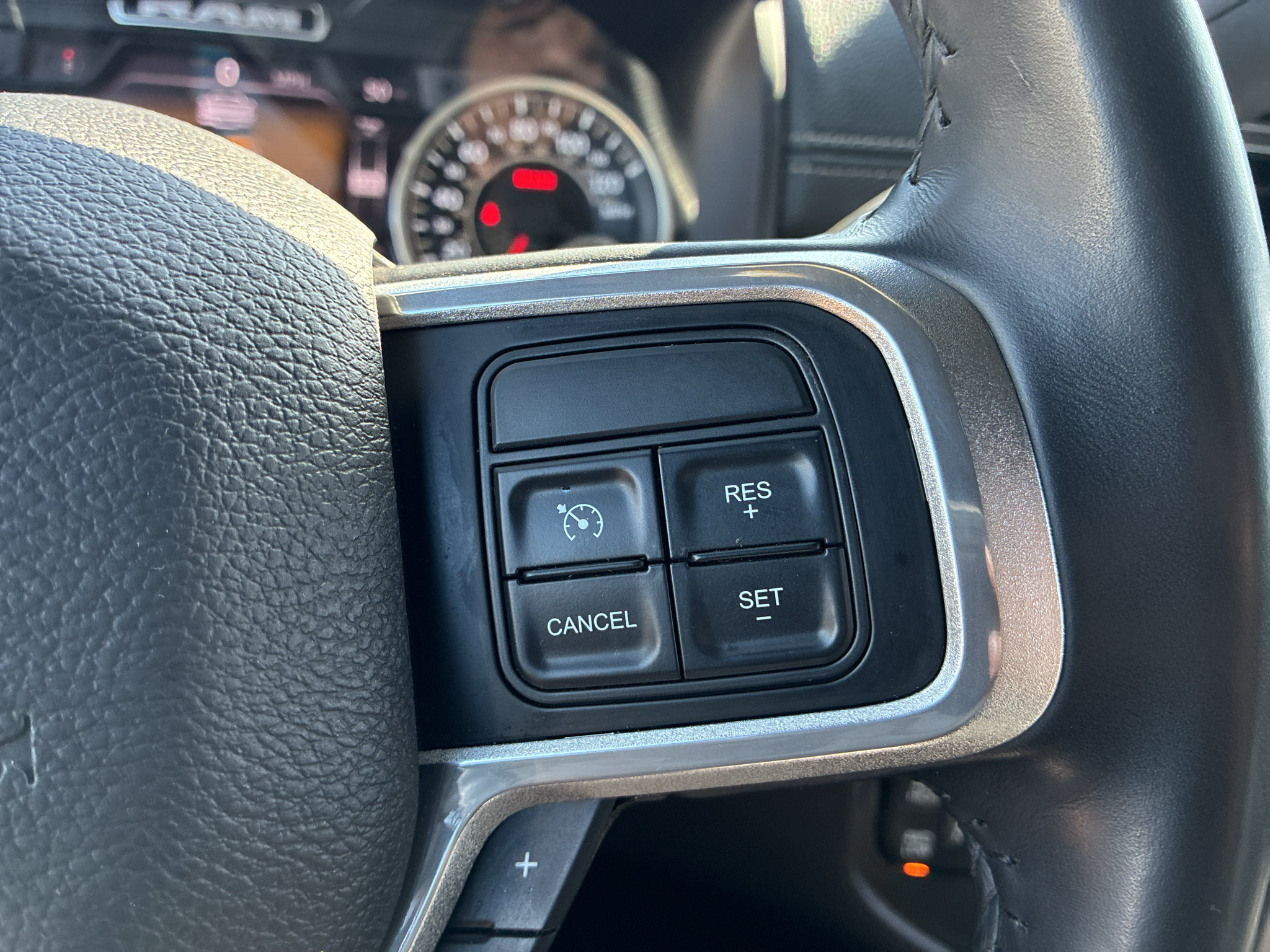 Used 2022 RAM 2500 Laramie AWD/4WD image 21